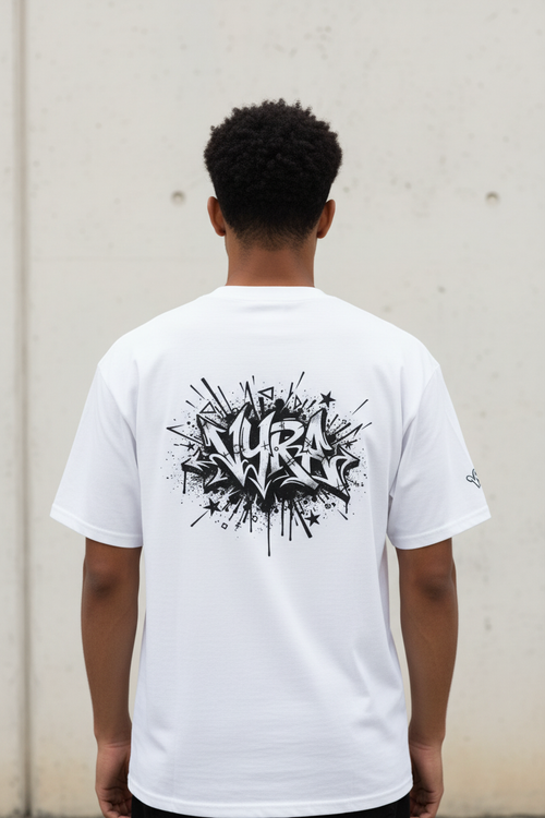 Design du dos du tee-shirt visible