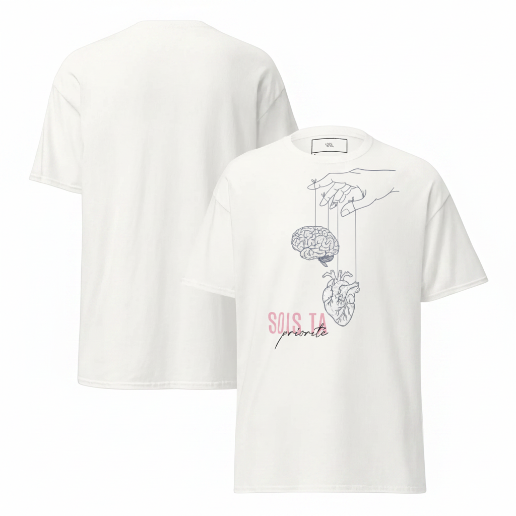 Tee-shirt white – fond blanc